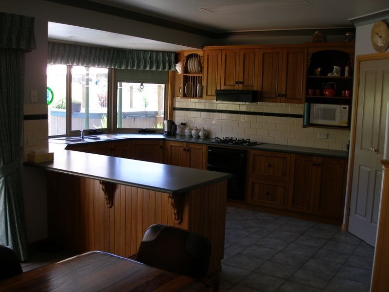 42 Racecourse Road, Heyfield VIC 3858