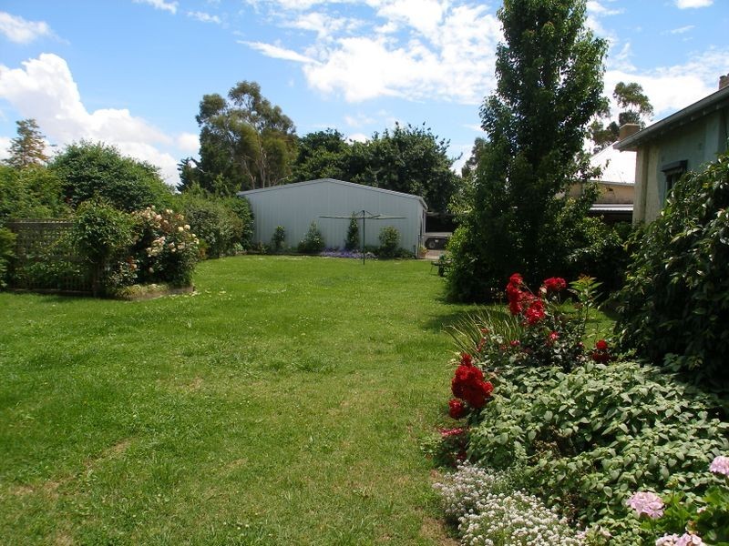 18-20 Main Street, Cowwarr VIC 3857