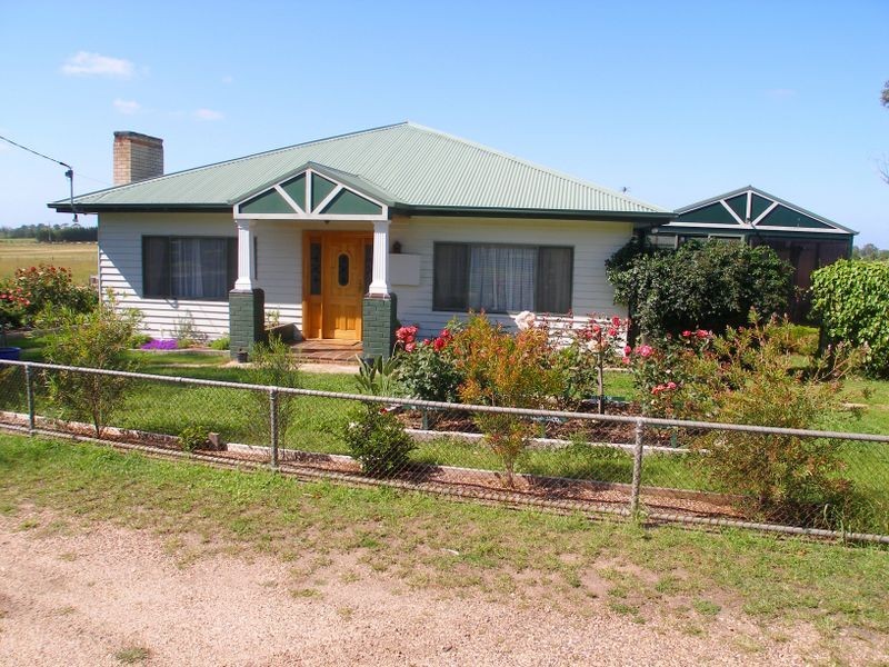 25 Commercial Road, Heyfield VIC 3858