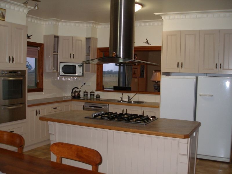 25 Commercial Road, Heyfield VIC 3858