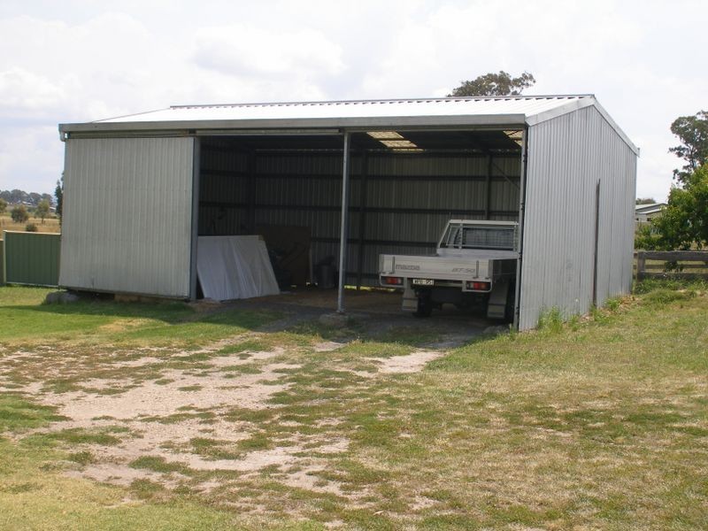 25 Commercial Road, Heyfield VIC 3858