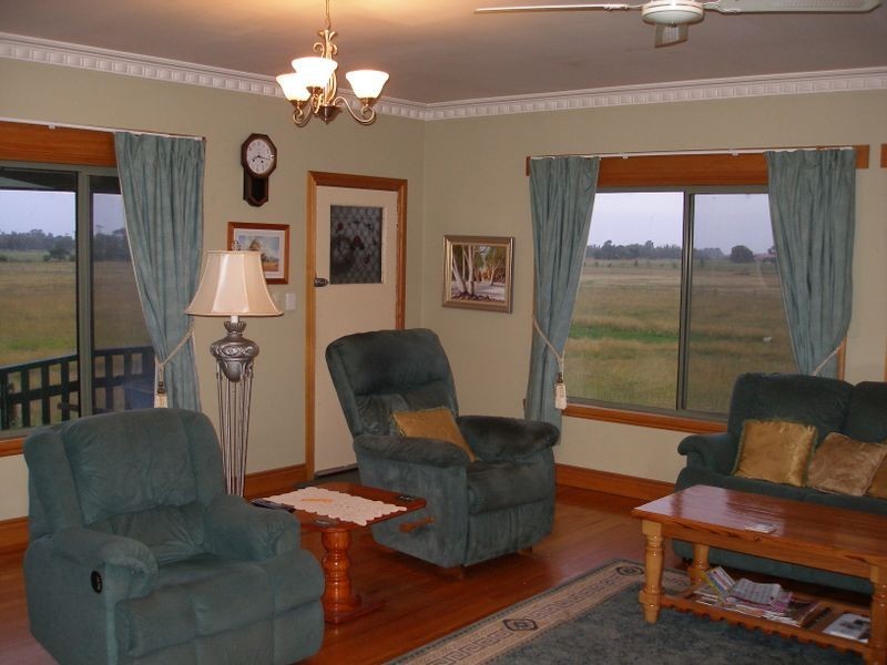 25 Commercial Road, Heyfield VIC 3858