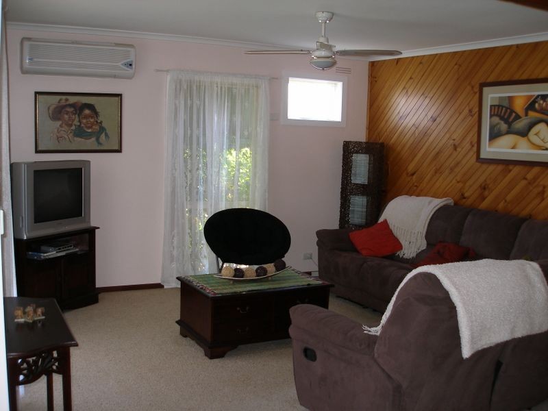 55 Bruce Street, Heyfield VIC 3858