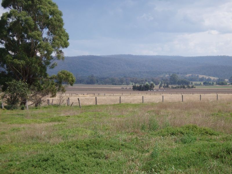 12 Fox’s Road West, Cowwarr VIC 3857