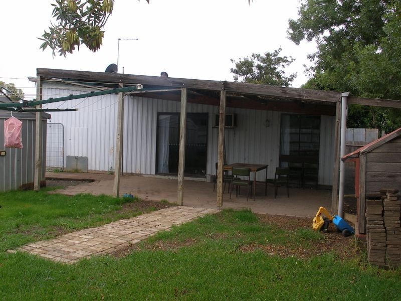 38 Skeels Street, Heyfield VIC 3858