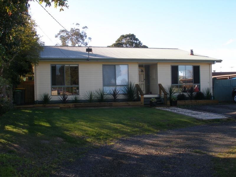 5 Mills Street, Heyfield VIC 3858
