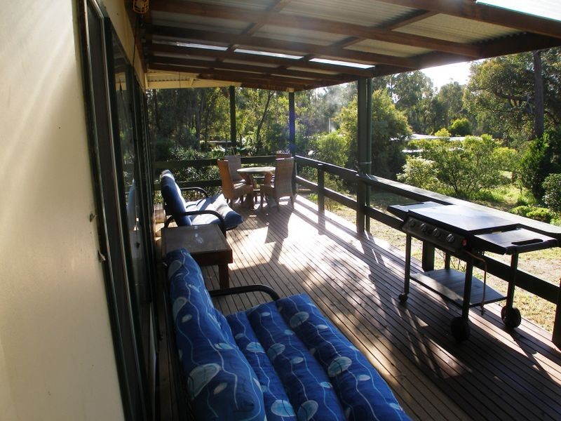 35 Nerrigundah Drive, Glenmaggie VIC 3858