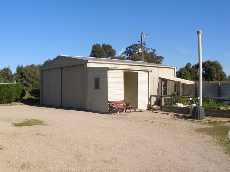 43 Drapers Road, Heyfield VIC 3858