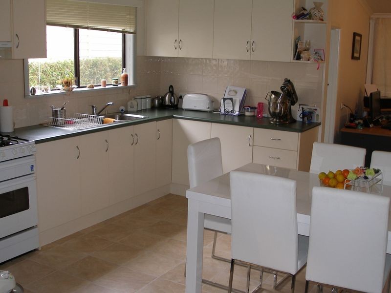 17 Bruce Street, Heyfield VIC 3858