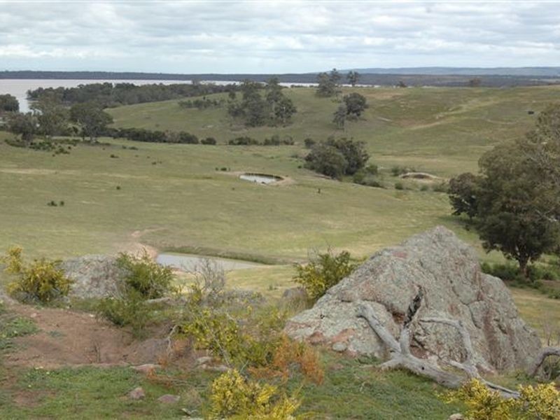 150 Hodges Road, Coongulla VIC 3860
