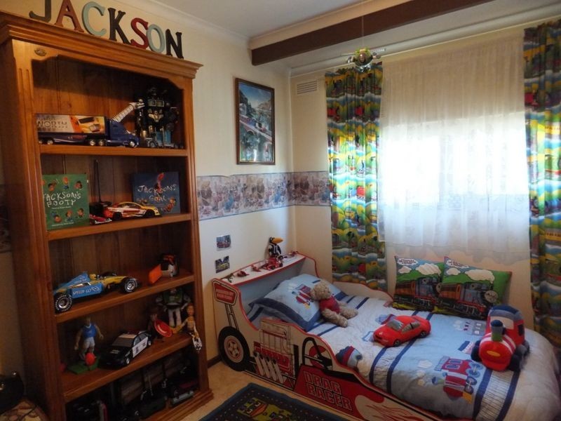 6 Mills Street, Heyfield VIC 3858