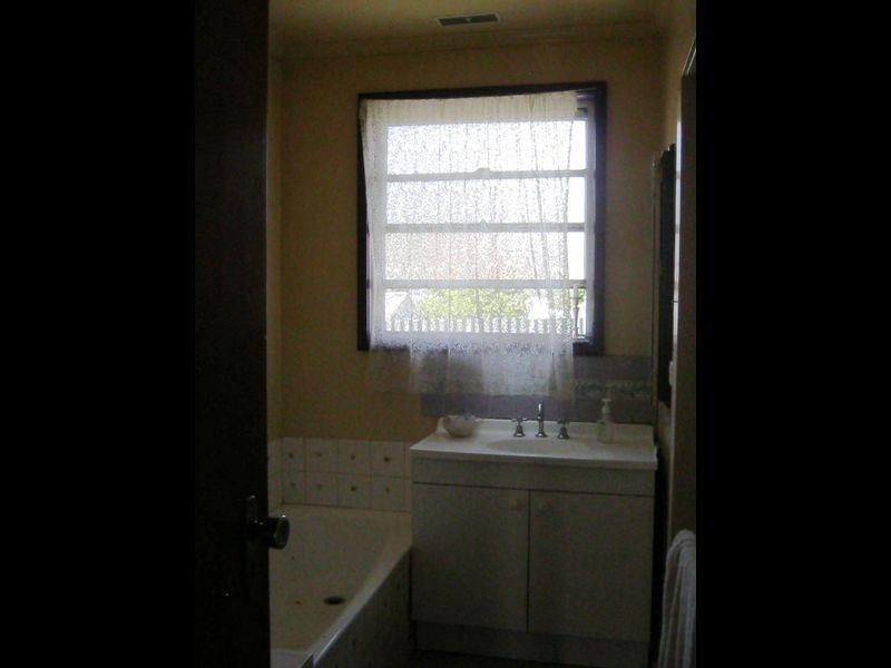 1 Graves Court, Heyfield VIC 3858