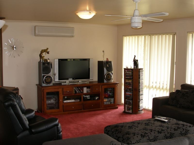 51 Bibaringa Court, Seaton VIC 3858