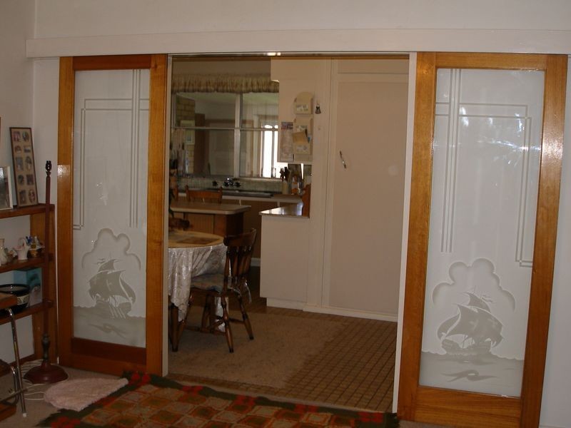 42 George Street, Heyfield VIC 3858