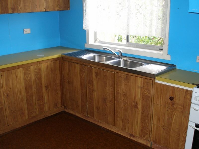 24 Mills Street, Heyfield VIC 3858