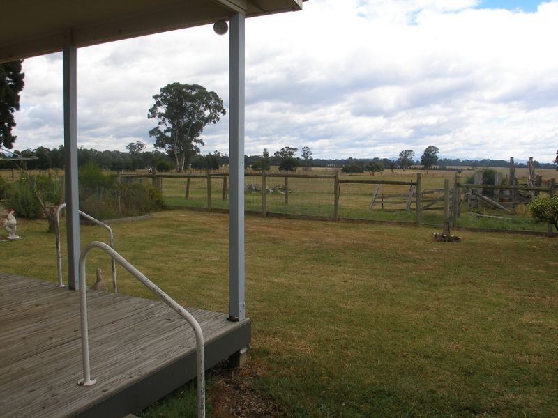 45 Skeels Street, Heyfield VIC 3858