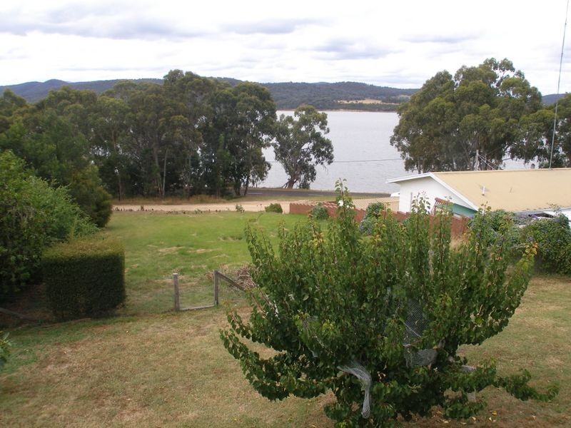 51 Lakeview Drive, Glenmaggie VIC 3858