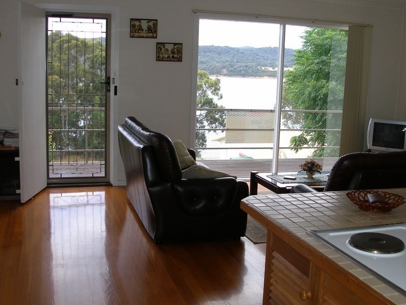 51 Lakeview Drive, Glenmaggie VIC 3858