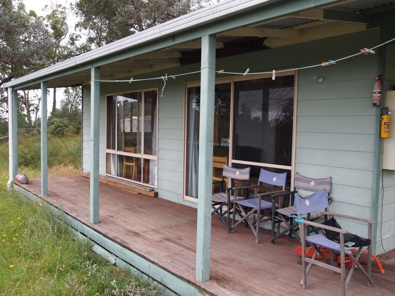 30 Huggetts Road, Coongulla VIC 3860