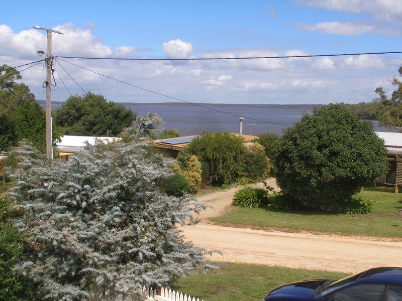 25 Katrina Crescent, Glenmaggie VIC 3858