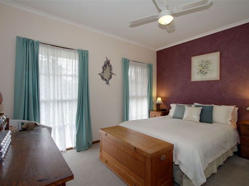 14 Lakeview Drive, Glenmaggie VIC 3858