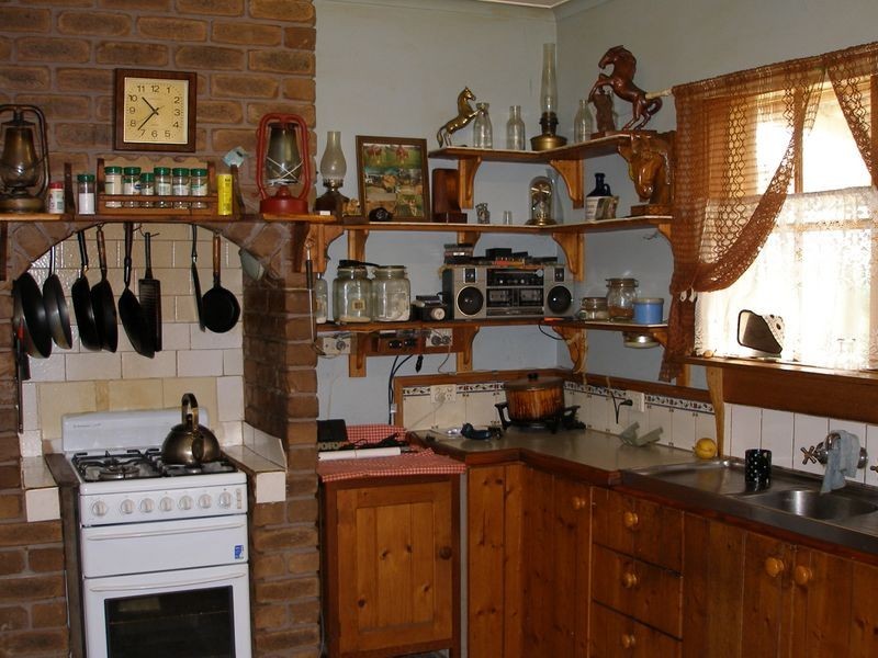 27 Marshall Street, Heyfield VIC 3858