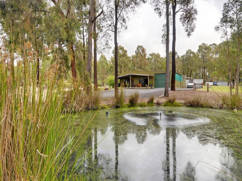 200 Johnsons Lane, Seaton VIC 3858
