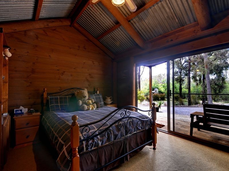 200 Johnsons Lane, Seaton VIC 3858