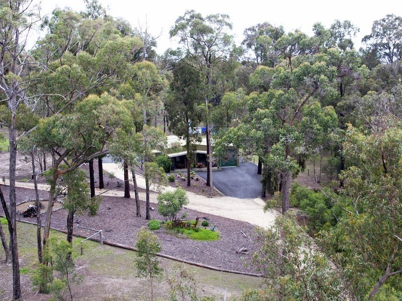 200 Johnsons Lane, Seaton VIC 3858