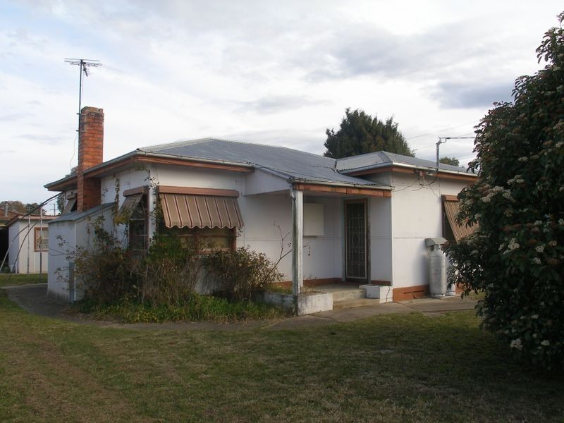 18 Skeels Street, Heyfield VIC 3858