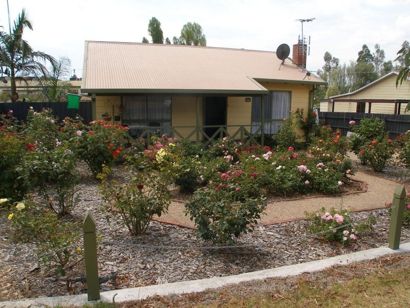 55 Maffra Road, Heyfield VIC 3858