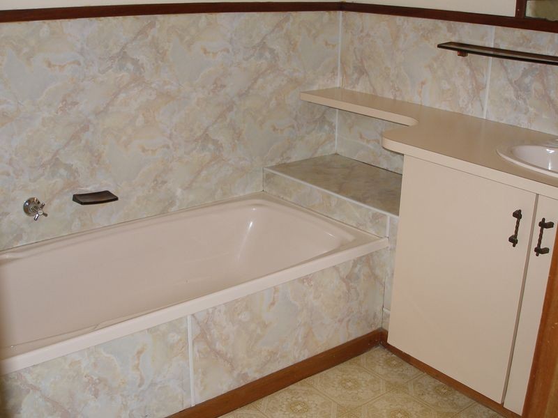 100 Commercial Road, Heyfield VIC 3858