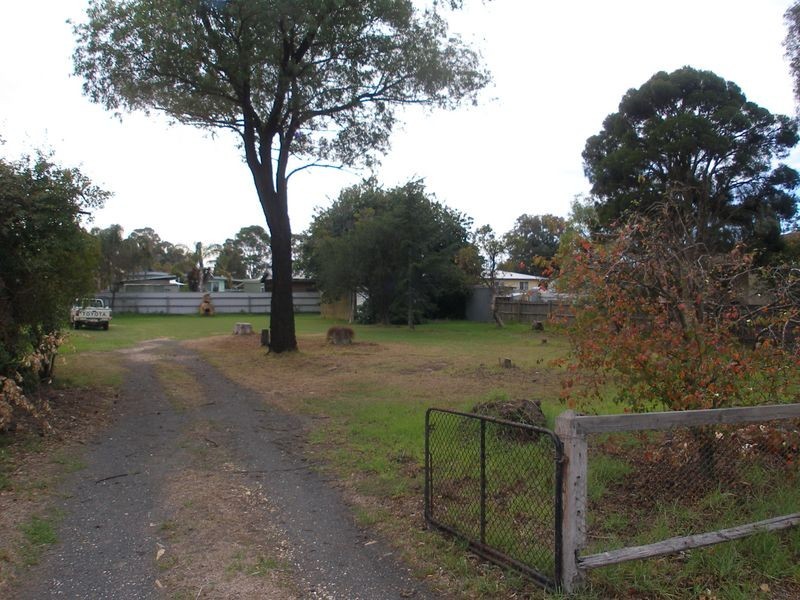 5 Bruce Street, Heyfield VIC 3858
