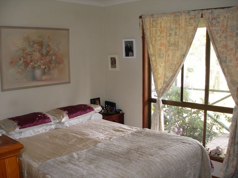 6 Rose Street, Heyfield VIC 3858