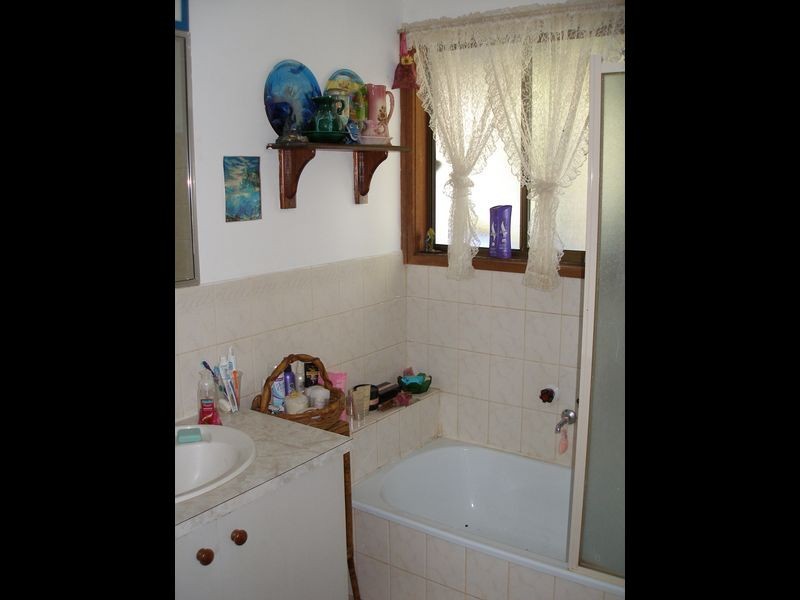 6 Rose Street, Heyfield VIC 3858