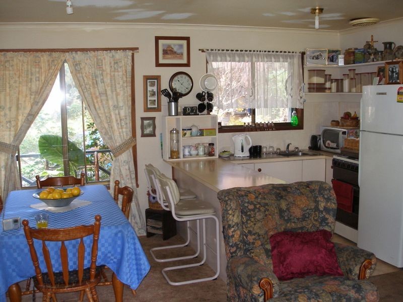 6 Rose Street, Heyfield VIC 3858