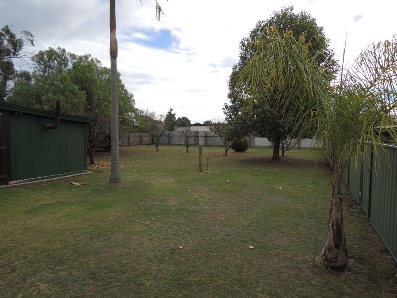 39 Bruce Street, Heyfield VIC 3858