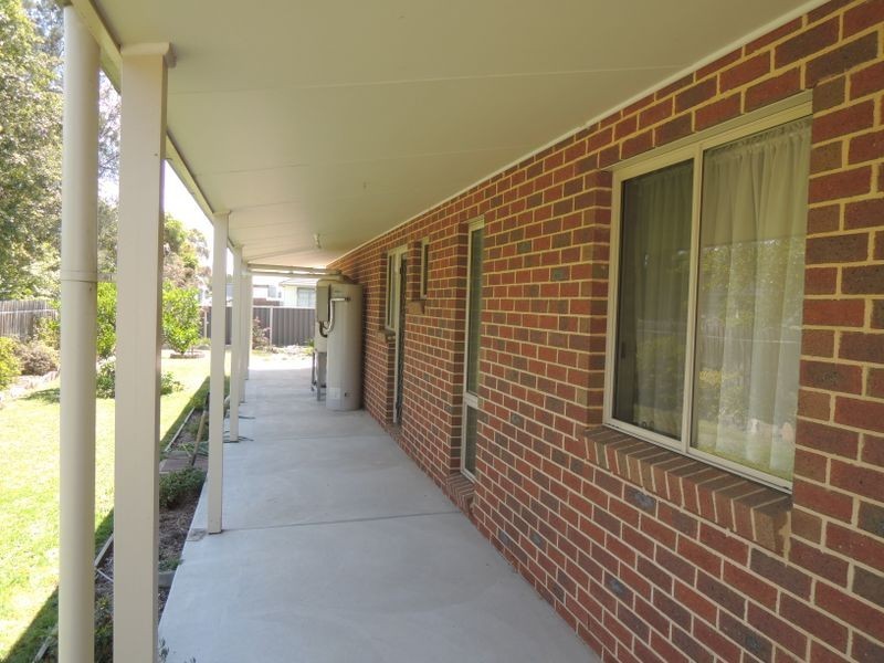 4 Anderson Street, Heyfield VIC 3858