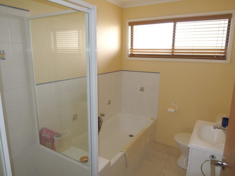 4 Perry Court, Heyfield VIC 3858