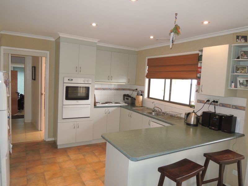 4 Perry Court, Heyfield VIC 3858