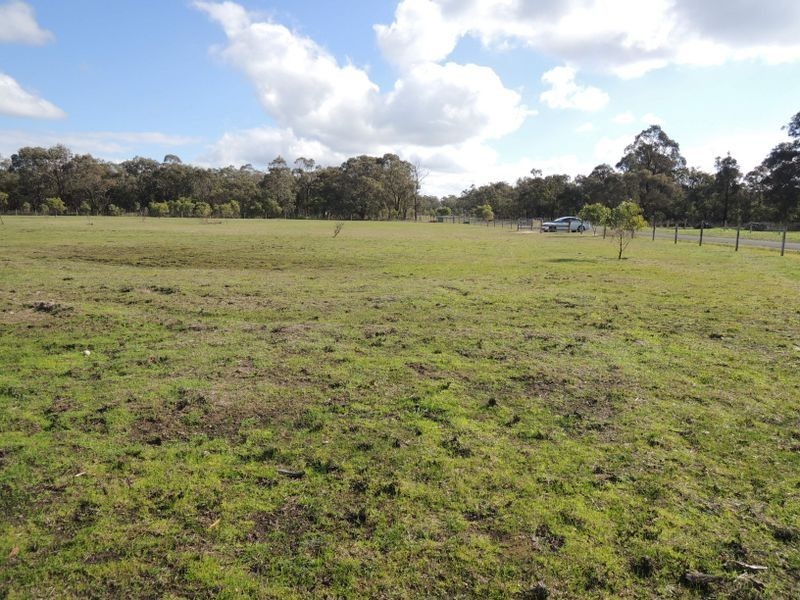 25 Broberg Close, Heyfield VIC 3858