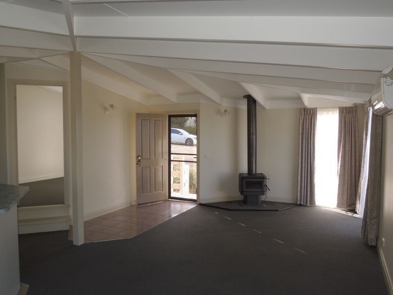 61 Racecourse Road, Heyfield VIC 3858