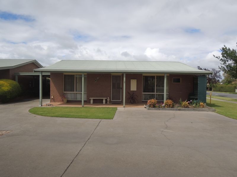 2/21 Pearson Street, Heyfield VIC 3858