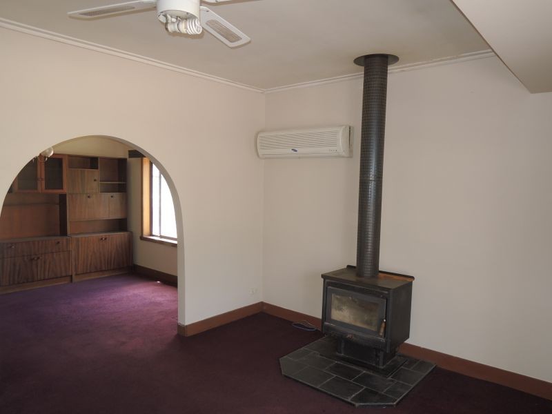 39 Nerrigundah Drive, Glenmaggie VIC 3858