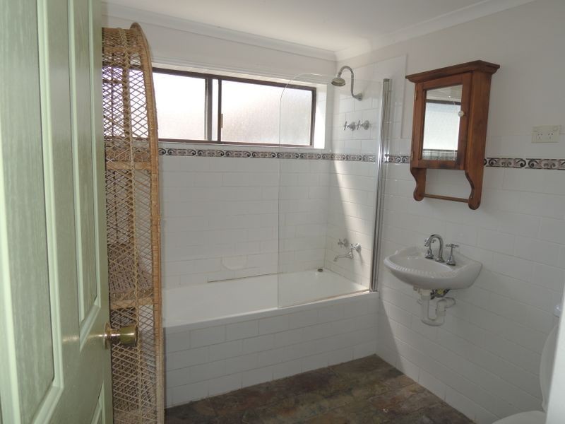 18 Macfarlane Street, Heyfield VIC 3858