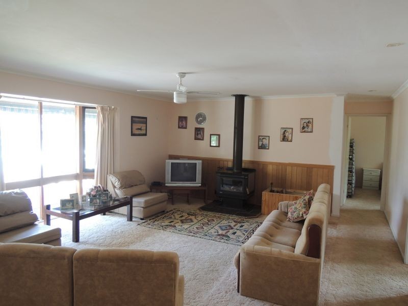 56-58 Woolenook Way, Coongulla VIC 3860