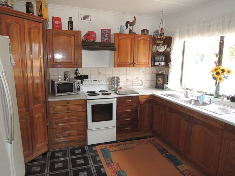 45 Maffra Road, Heyfield VIC 3858