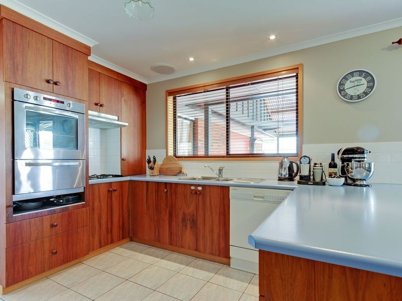 50 Bruce Street, Heyfield VIC 3858