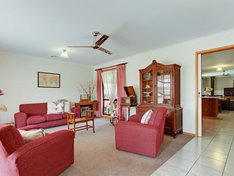 50 Bruce Street, Heyfield VIC 3858