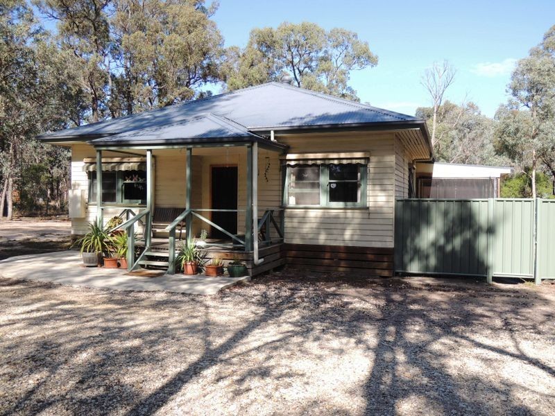 503 Licola Road, Heyfield VIC 3858